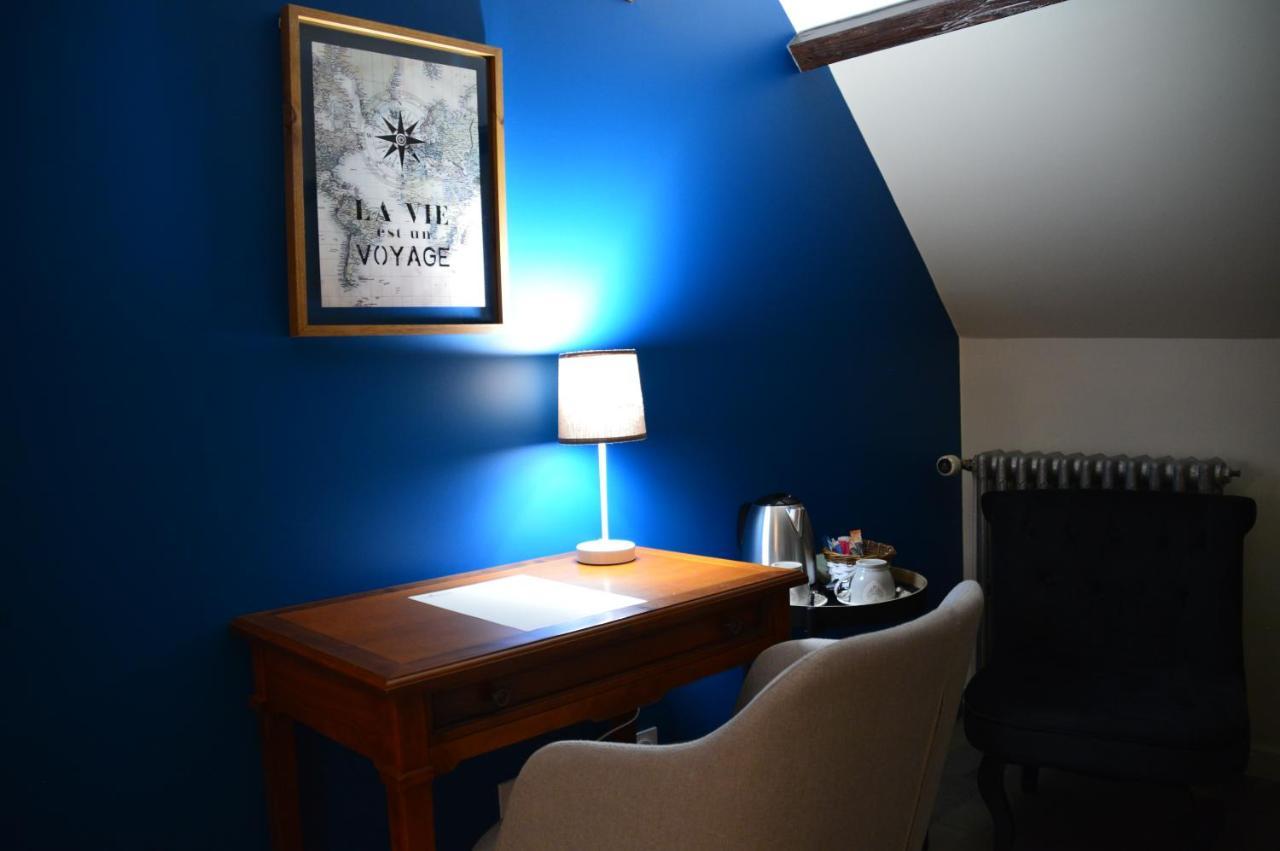 LA MAISON DE TRIBOULET Chambres et table d'hôtes Pocé-sur-Cisse Extérieur photo