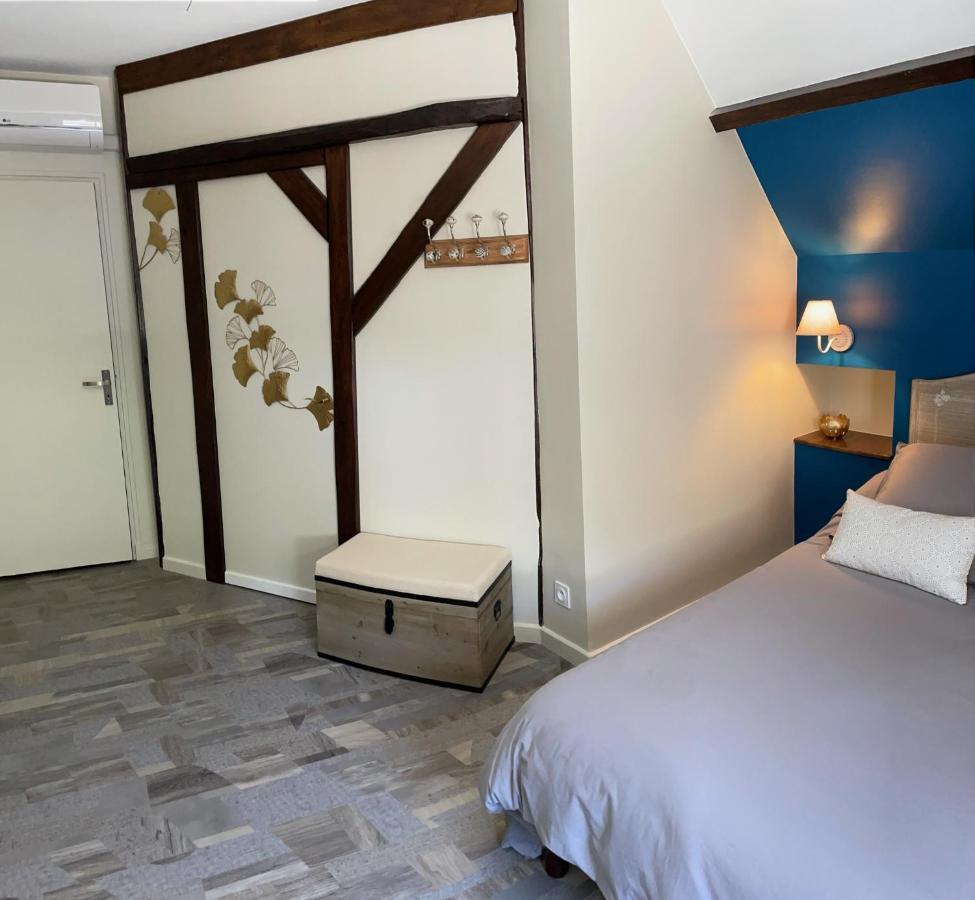 LA MAISON DE TRIBOULET Chambres et table d'hôtes Pocé-sur-Cisse Extérieur photo