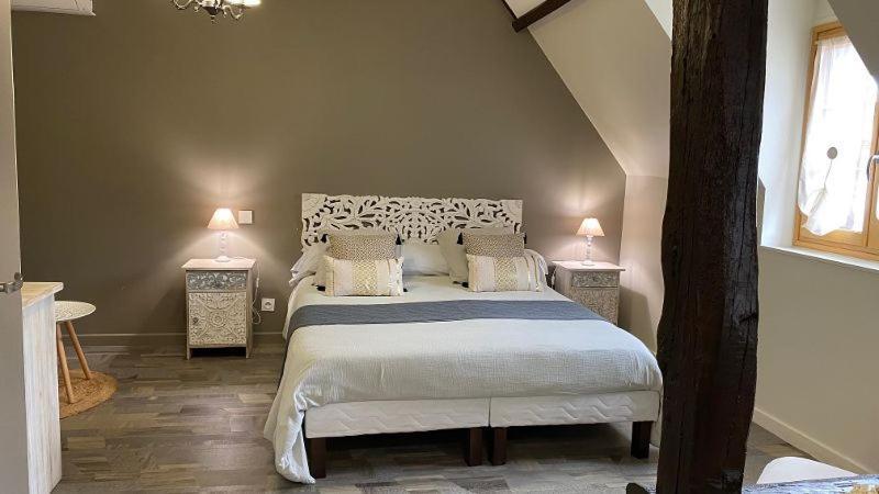 LA MAISON DE TRIBOULET Chambres et table d'hôtes Pocé-sur-Cisse Extérieur photo